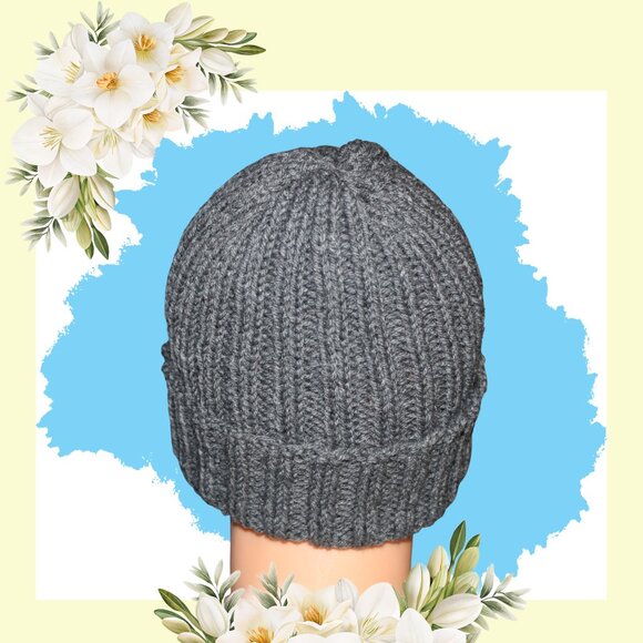 Hand Knit Heather Gray Slouch Beanie, Ribbed Acrylic Winter Hat - Picture 7 of 8